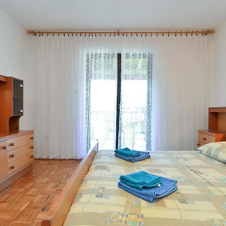 Appartamento Fuer 5 Personen Ca 70 Qm In Stinjan, Istrien Istrische Riviera Štinjan